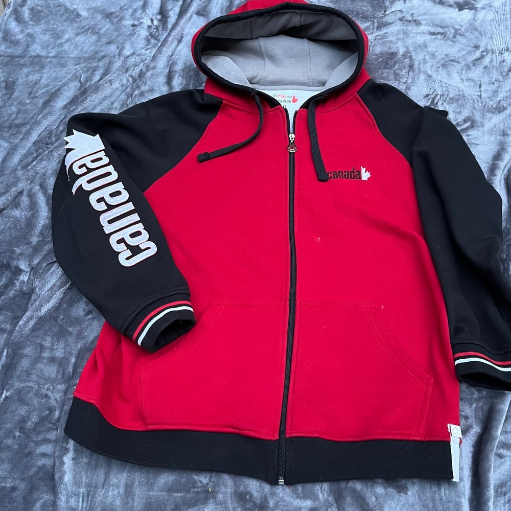 It's Fun to be Canadian Red Black Zip Up Hoodie Canada Spell Out Large